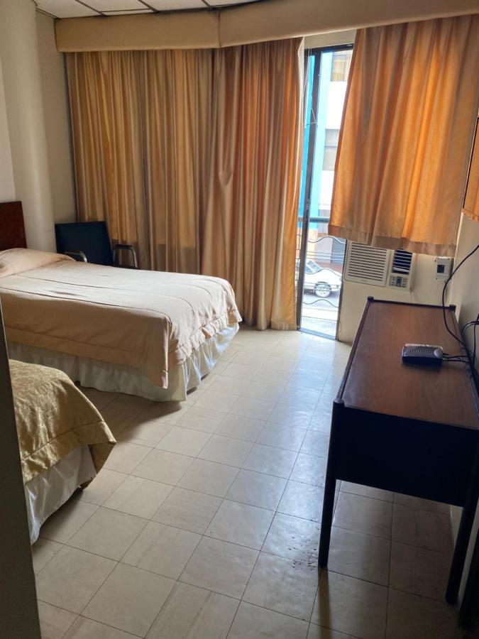 Hotel Rizzo جواياكيل المظهر الخارجي الصورة