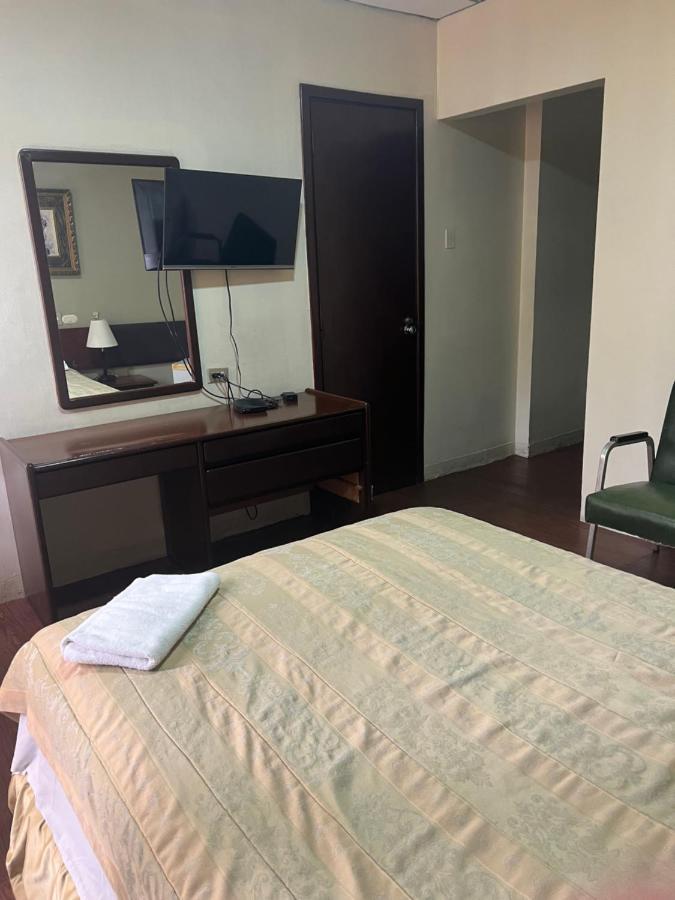Hotel Rizzo جواياكيل المظهر الخارجي الصورة