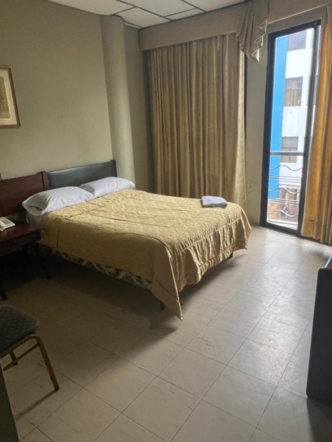 Hotel Rizzo جواياكيل المظهر الخارجي الصورة